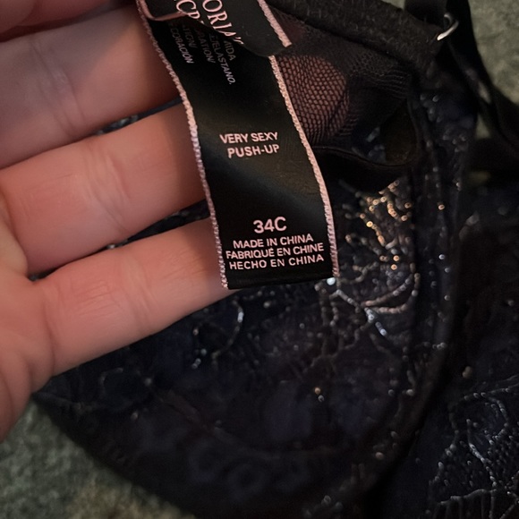 Victoria’s Secret push-up bra, navy blue shimmering accent - Picture 3 of 3